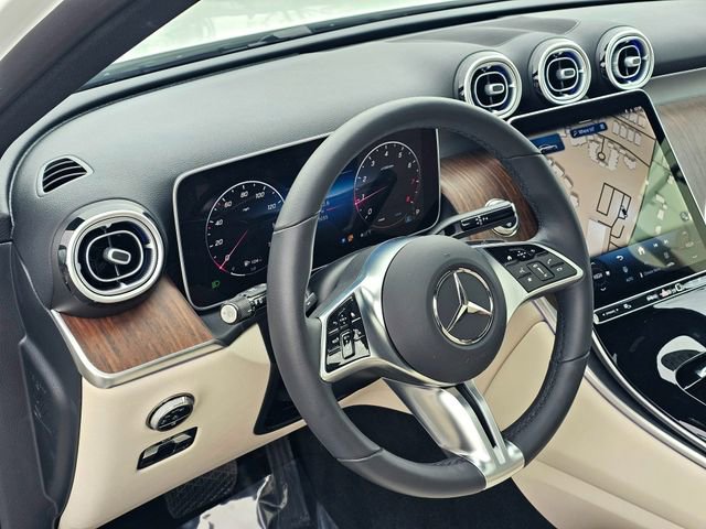 Certified 2025 Mercedes-Benz GLC 300 4MATIC image 17