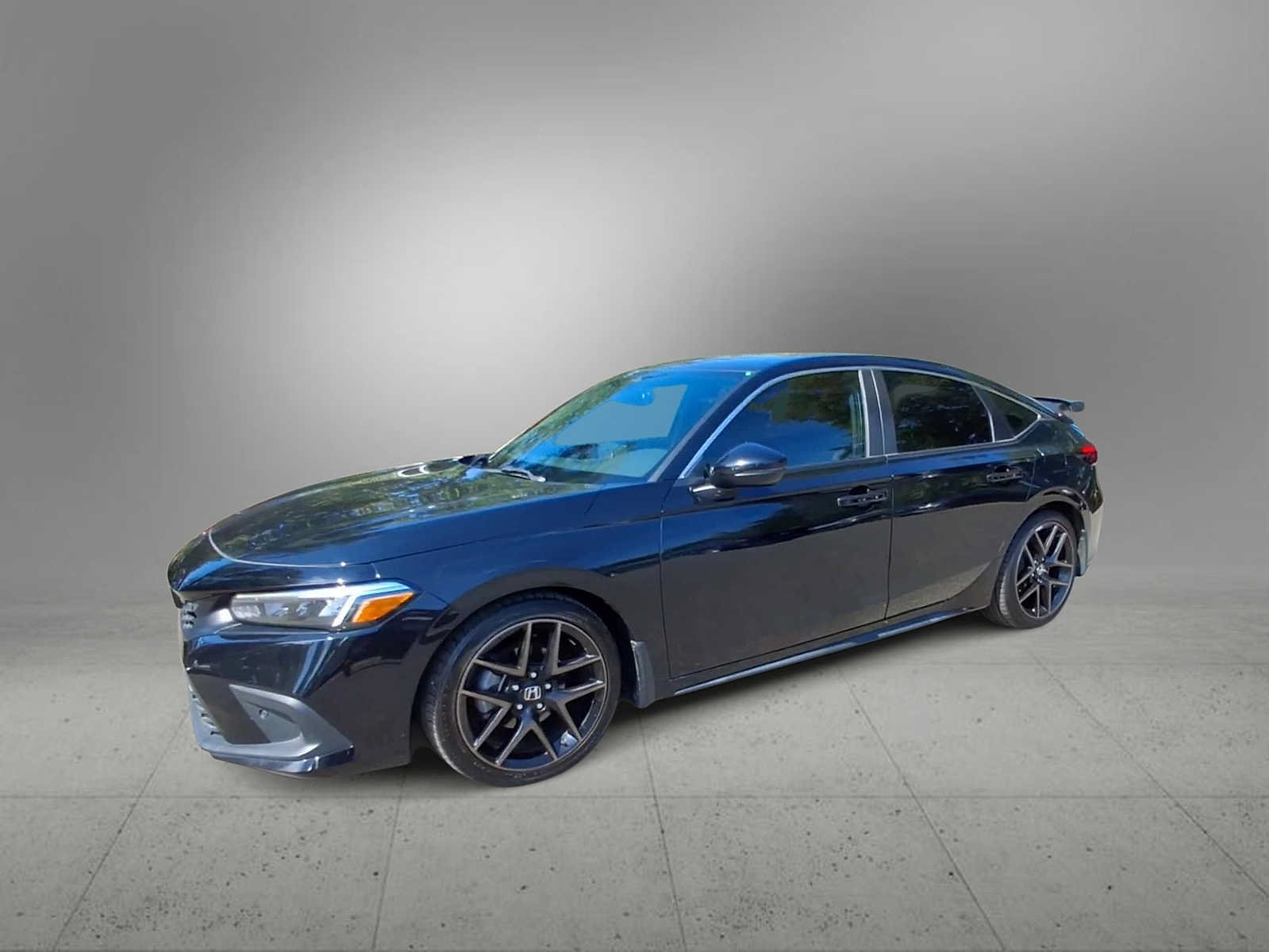 Used 2023 Honda Civic Sport Touring image 4