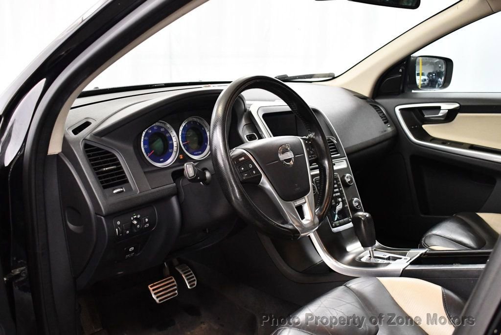 Used 2012 Volvo XC60 T6 R-Design image 5