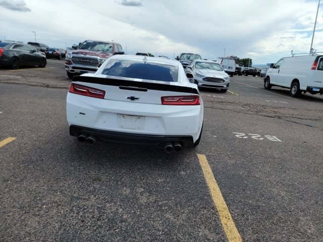 Used 2016 Chevrolet Camaro SS RWD image 6