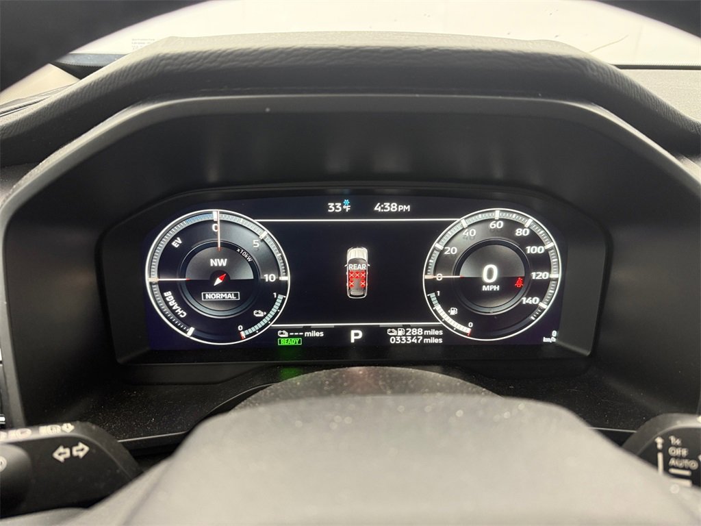 Used 2024 Mitsubishi Outlander 4WD Plug-In Hybrid image 16