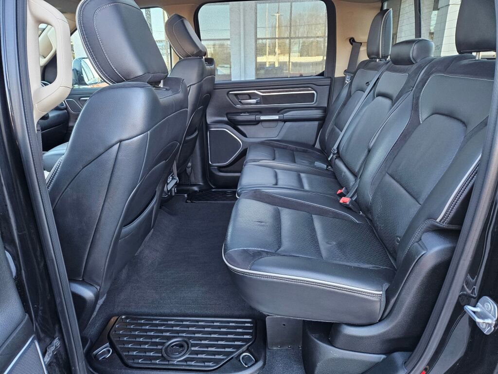 Used 2019 RAM 1500 Laramie image 16