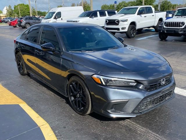 Used 2024 Honda Civic Sport image 2