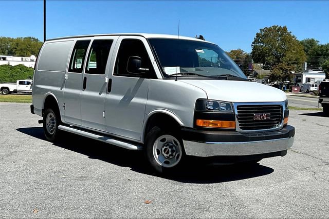 Certified 2023 GMC Savana 2500 w/ Driver Convenience Package image 2