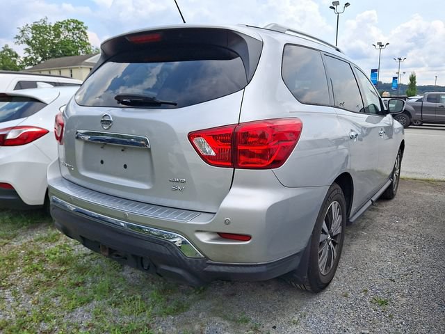 Used 2017 Nissan Pathfinder SV w/ Trailer Tow Package AWD/4WD image 8