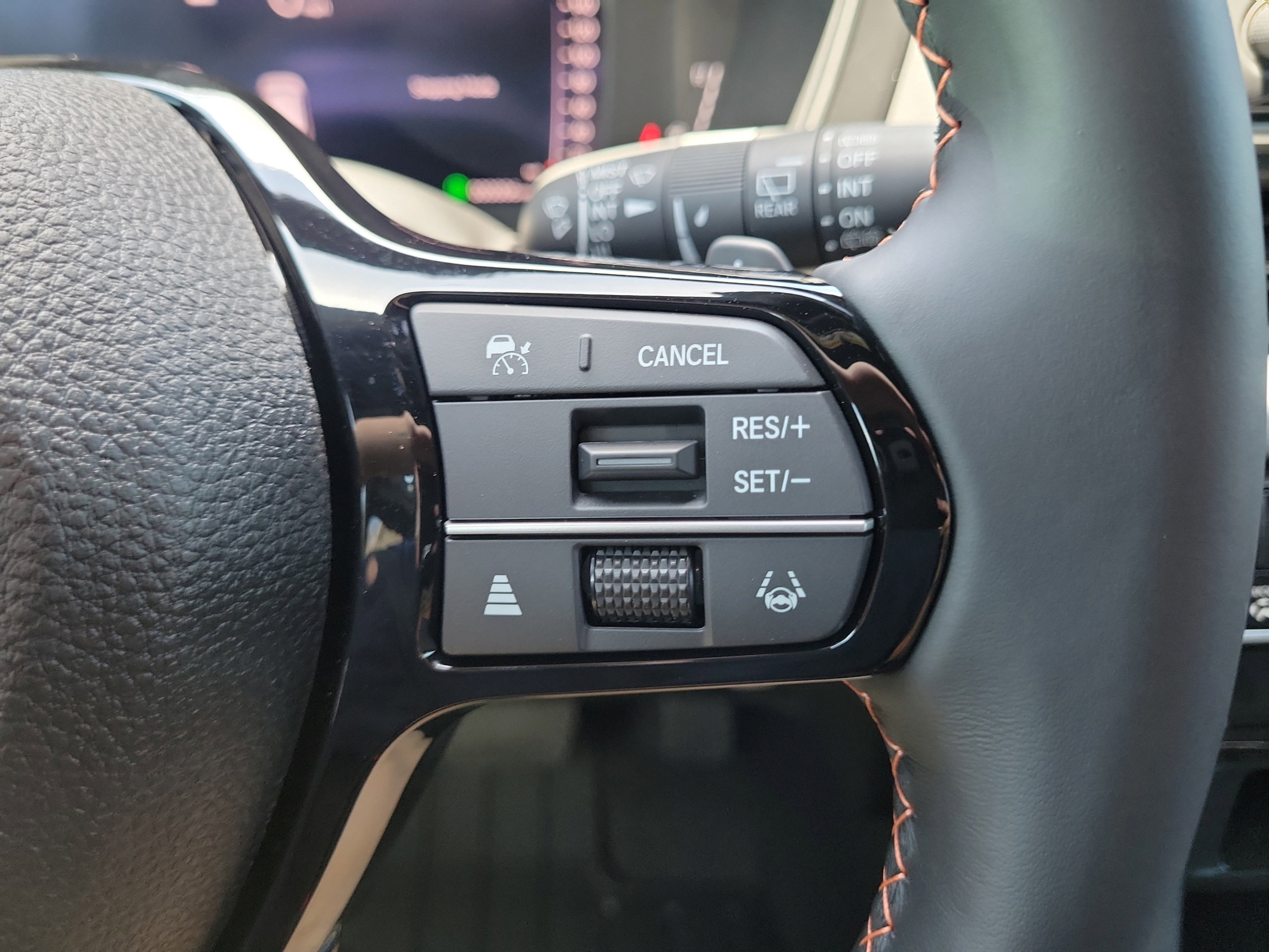 New 2026 Honda Pilot Sport image 28