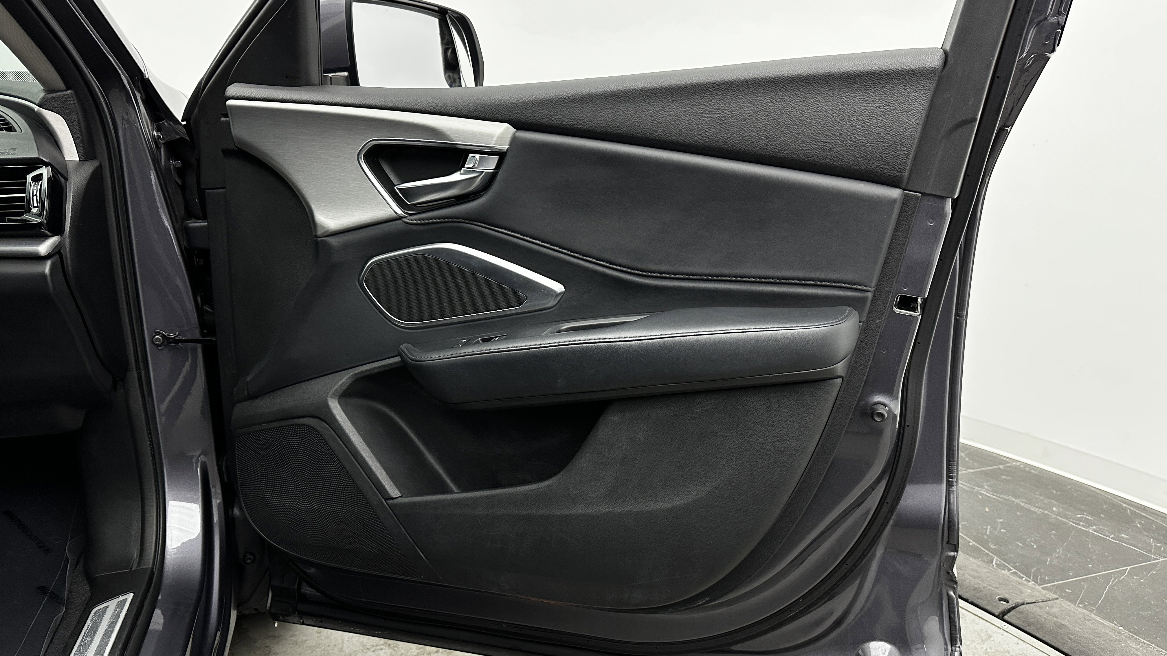 Used 2019 Acura RDX AWD image 36