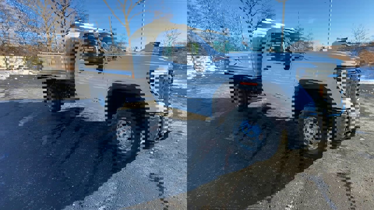 New 2026 GMC Sierra 3500 Pro w/ Convenience Package image 2