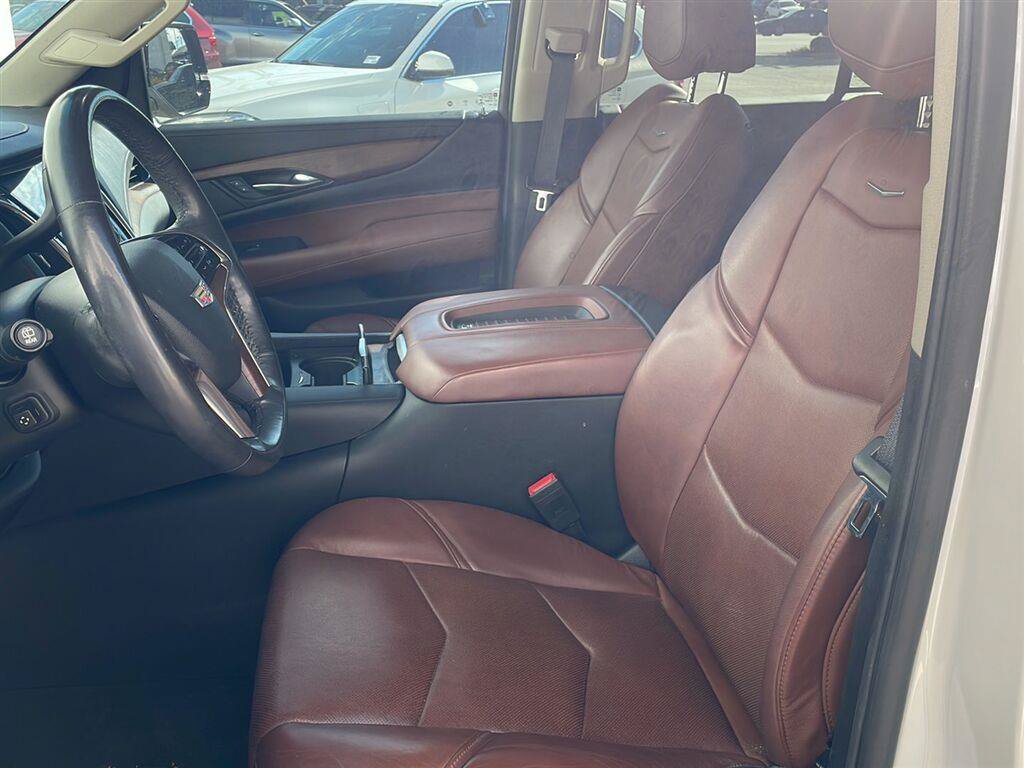 Used 2020 Cadillac Escalade Premium Luxury AWD/4WD image 3