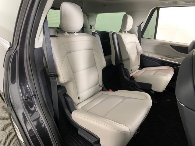 New 2025 Lincoln Navigator Reserve image 25