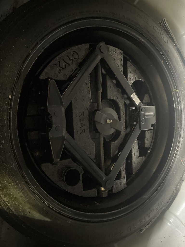 Used 2020 Chevrolet Traverse LT image 18