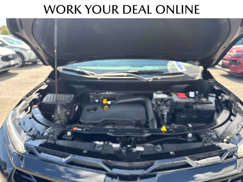 Used 2025 Chevrolet Equinox RS AWD/4WD image 19