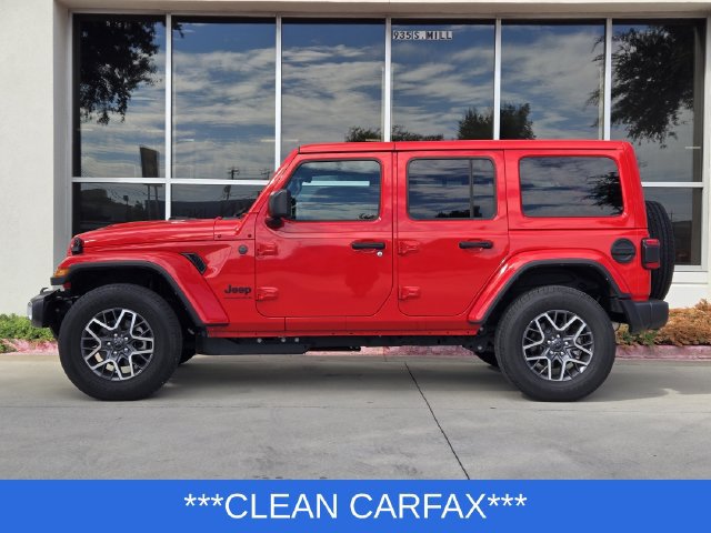 Used 2026 Jeep Wrangler Unlimited Sahara AWD/4WD image 4
