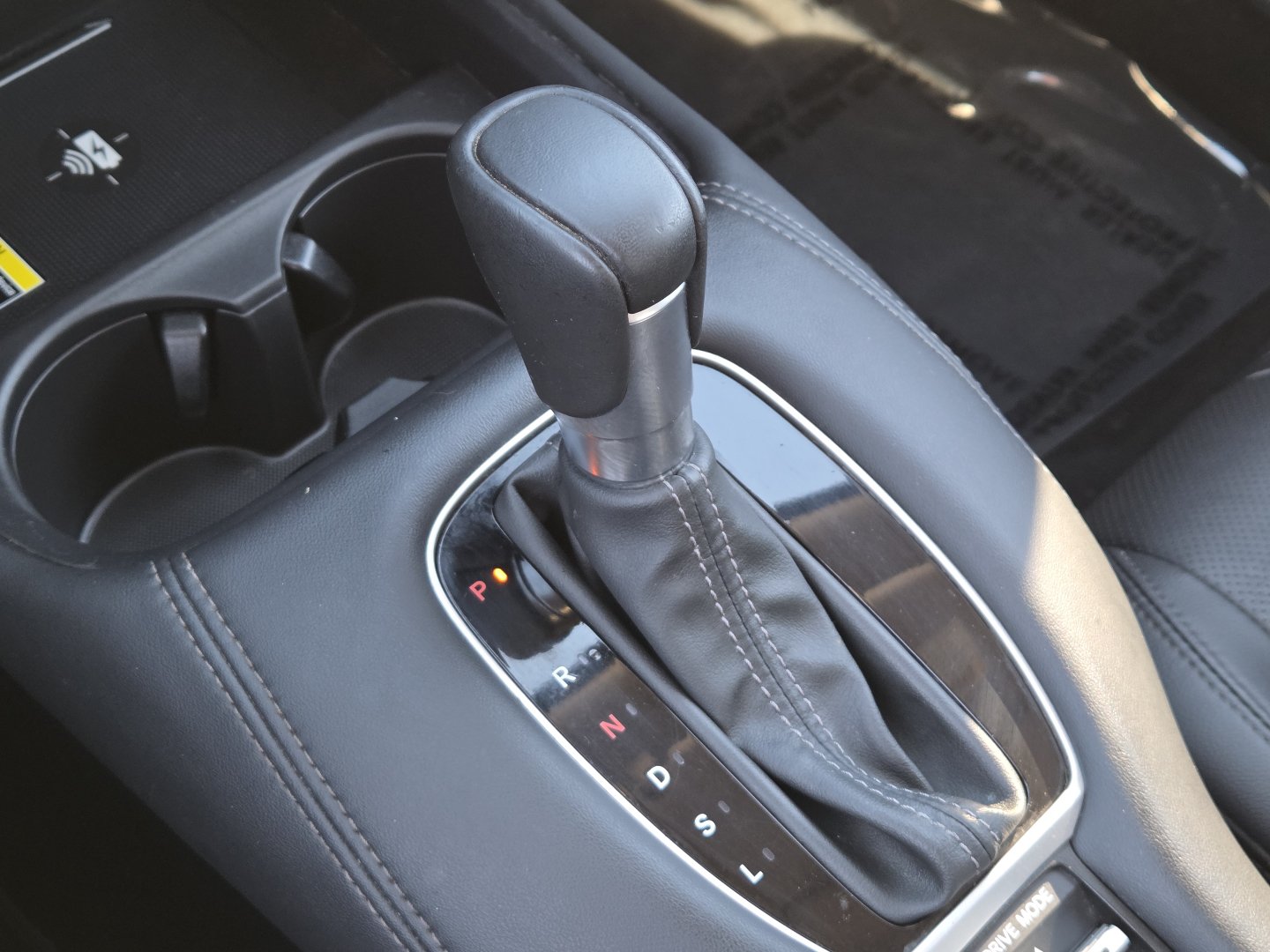 Used 2024 Honda HR-V EX-L image 30