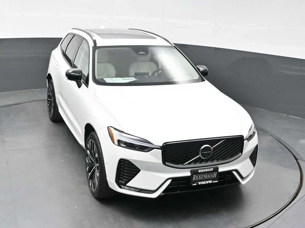 New 2026 Volvo XC60 B5 Ultra w/ Climate Package AWD/4WD image 32