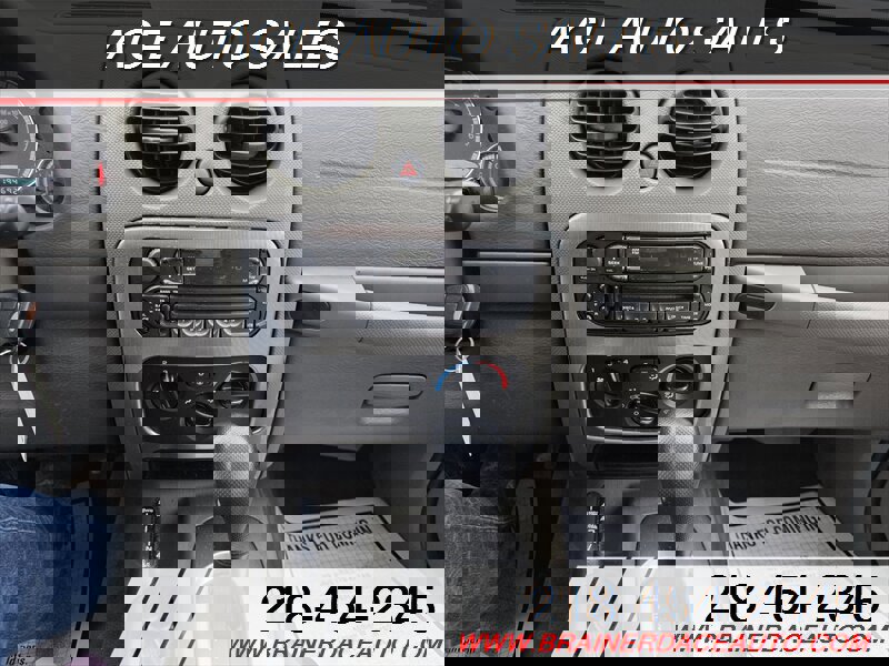 Used 2005 Jeep Liberty Renegade w/ Luxury Group image 8