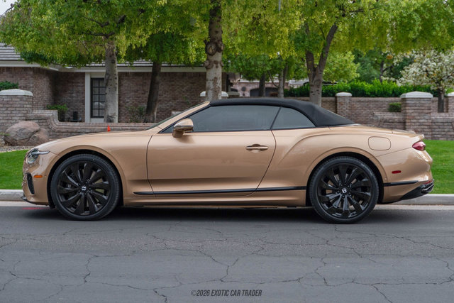 Used 2026 Bentley Continental GTC image 16