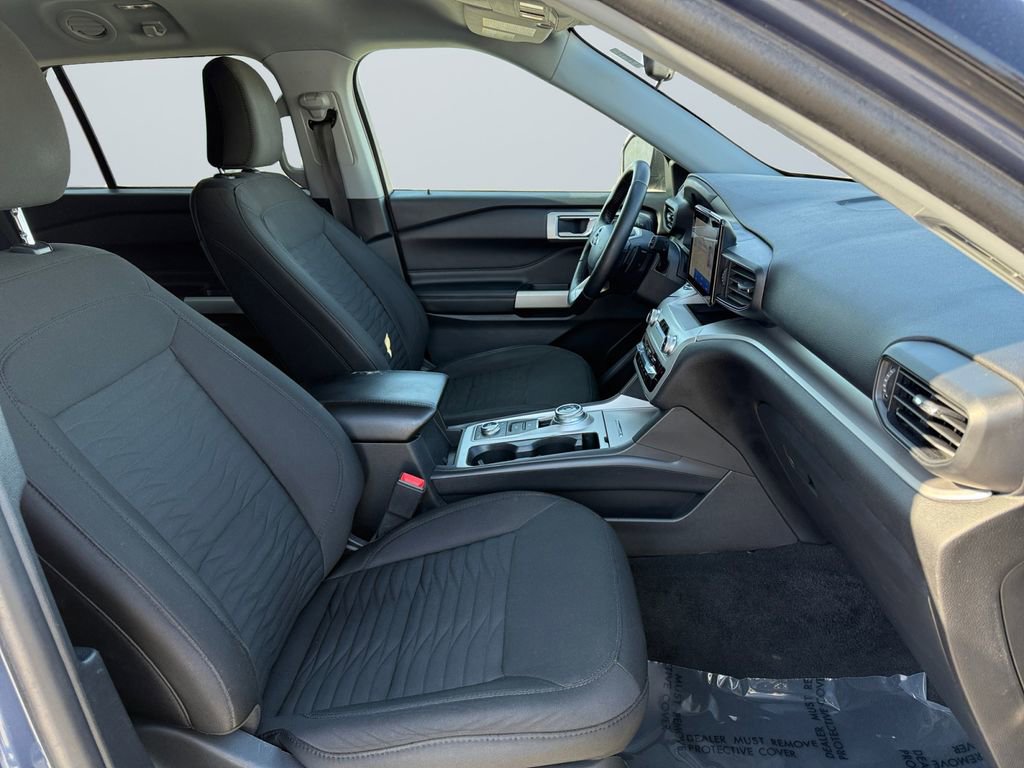 Used 2021 Ford Explorer XLT w/ Class III Trailer Tow Package image 15