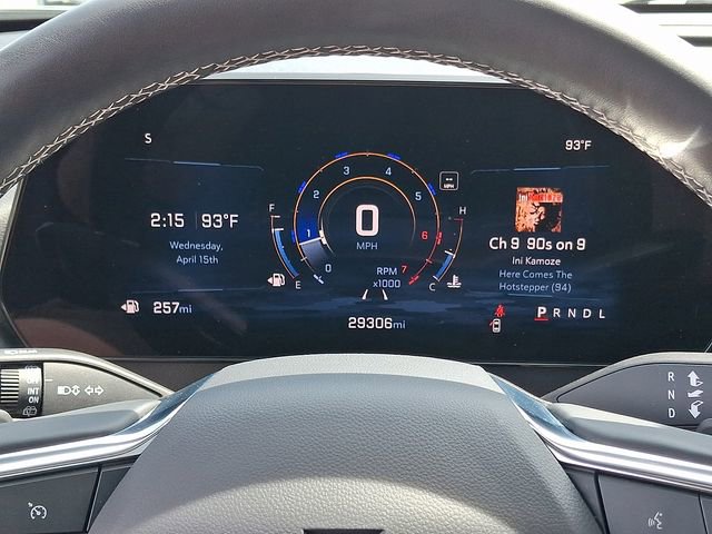 Certified 2024 Chevrolet Traverse LT w/ Midnight/Sport Edition image 21