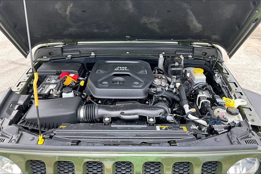 Used 2021 Jeep Wrangler Unlimited Sport image 28