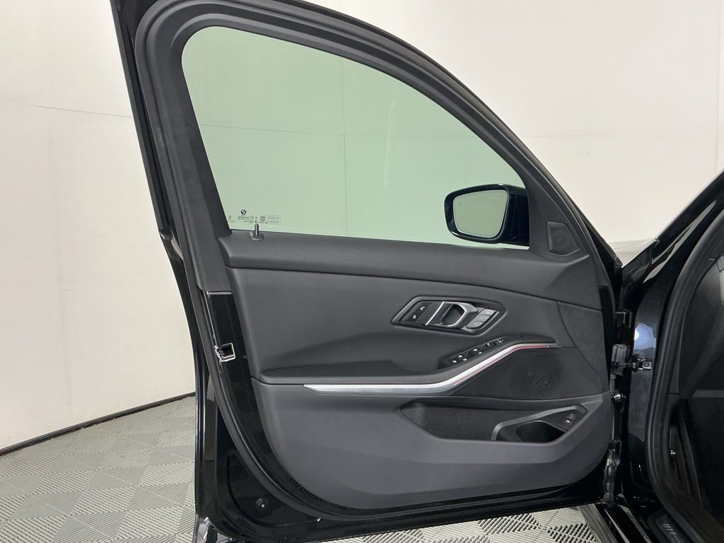 Certified 2025 BMW 330i Sedan w/ M Sport Package RWD image 19