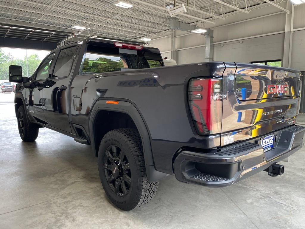 Used 2026 GMC Sierra 2500 AT4 AWD/4WD image 6