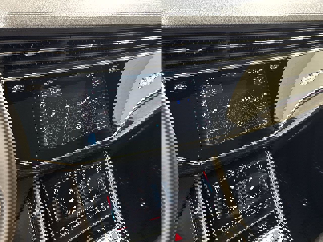 Used 2025 Audi Q7 3.0T Premium Plus w/ Premium Plus Package image 4