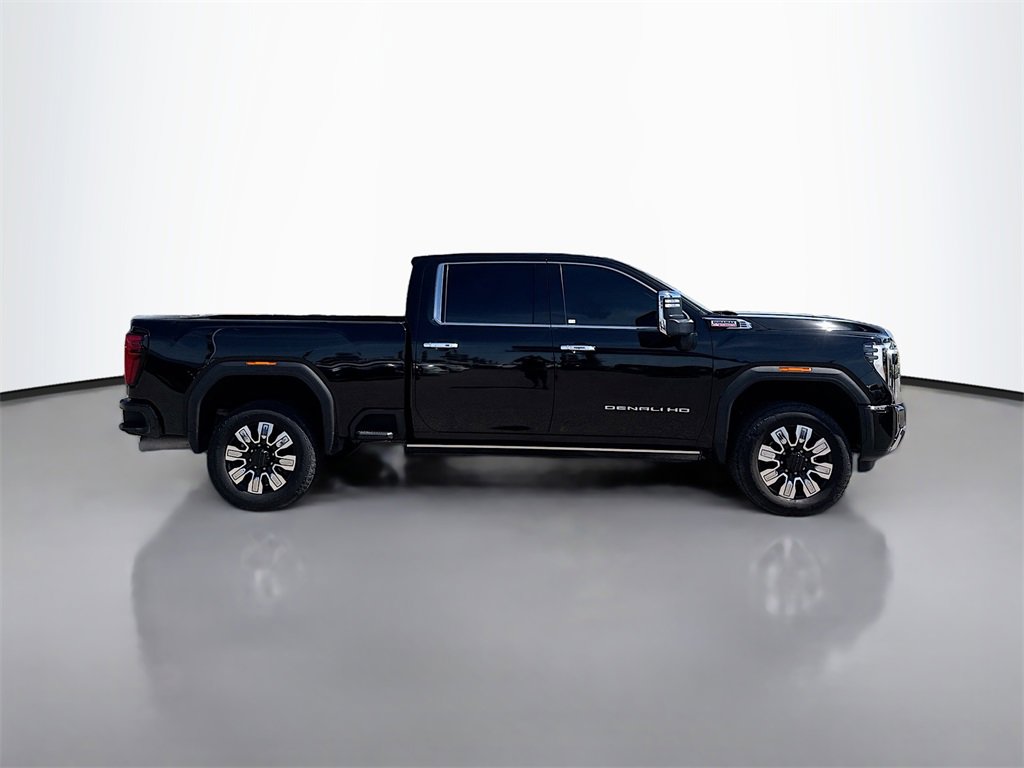 Used 2024 GMC Sierra 2500 Denali w/ Denali Reserve Package image 8