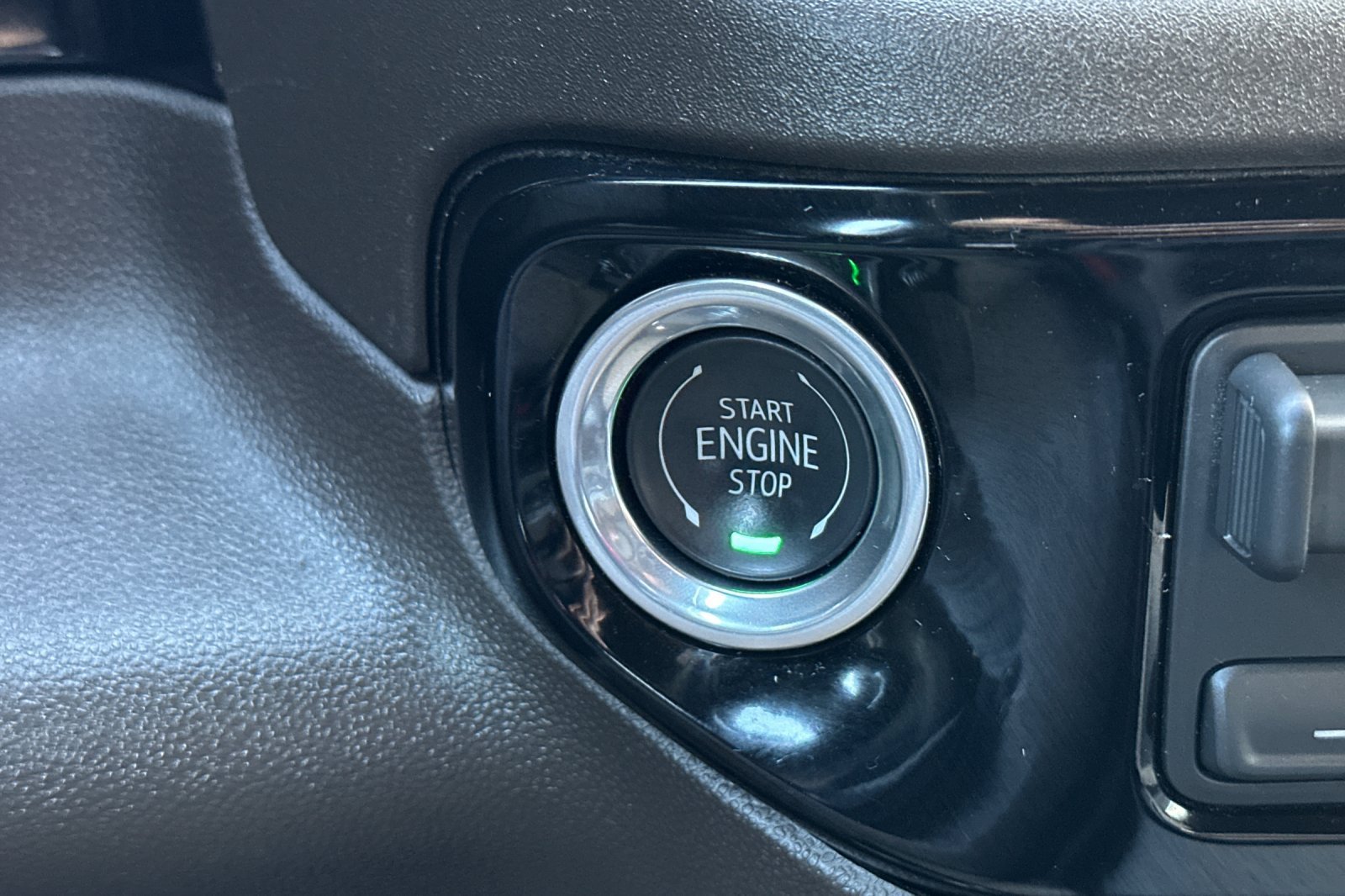 Certified 2026 Chevrolet Silverado 1500 RST RWD image 29