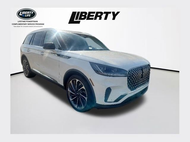 Used 2026 Lincoln Aviator Reserve AWD/4WD image 1