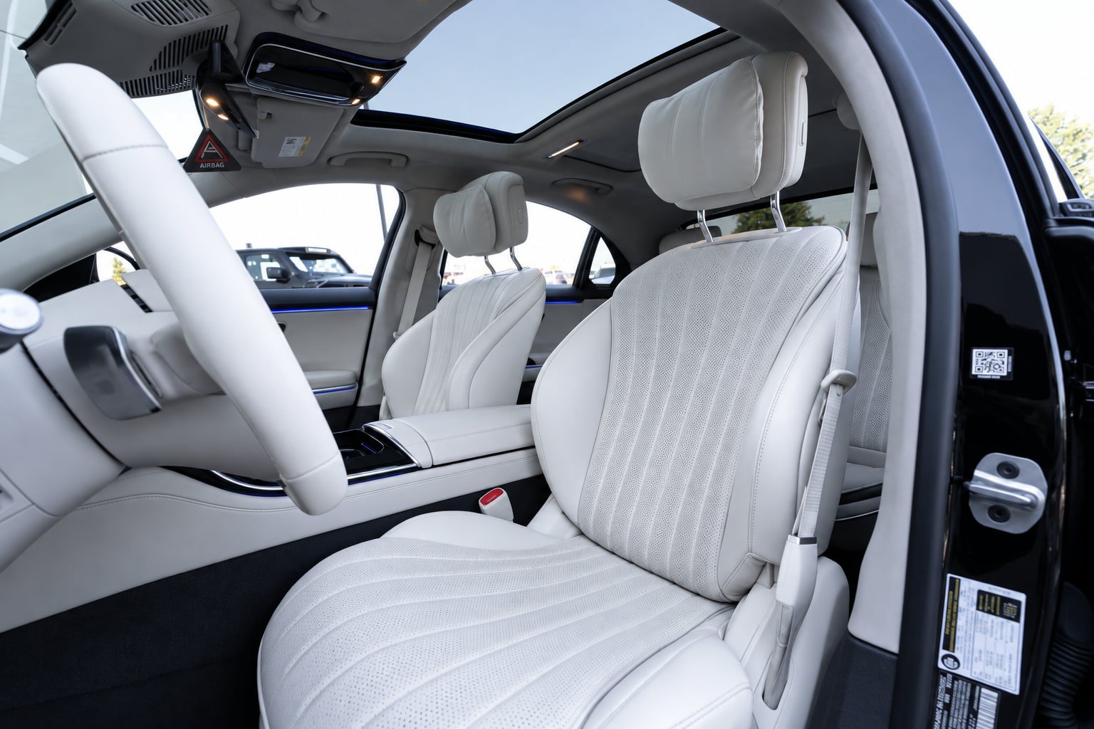 Used 2023 Mercedes-Benz S 500 4MATIC image 19