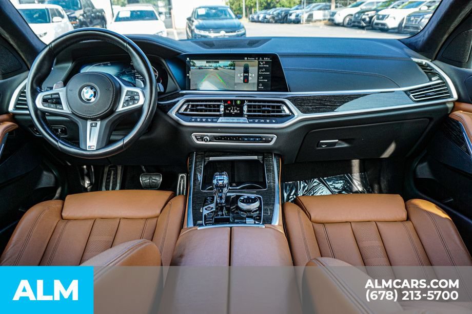 Used 2022 BMW X7 xDrive40i w/ M Sport Package AWD/4WD image 28