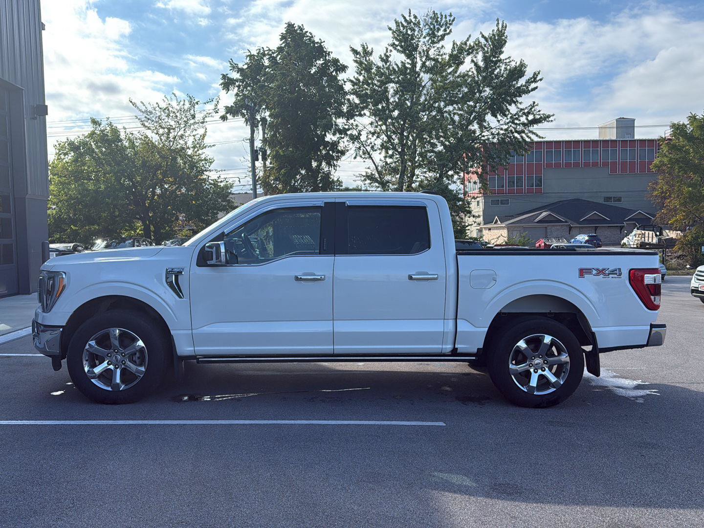 Used 2021 Ford F150 Lariat w/ Equipment Group 502A High AWD/4WD image 6