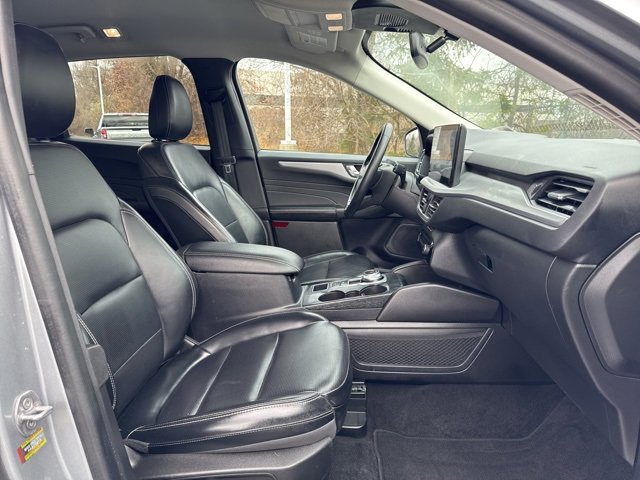 Used 2023 Ford Escape Platinum image 24