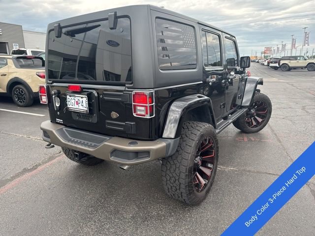 Used 2017 Jeep Wrangler Unlimited Sahara AWD/4WD image 7