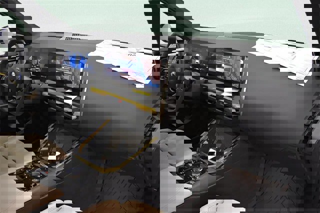 Used 2025 BMW X3 xDrive30i w/ Convenience Package image 13