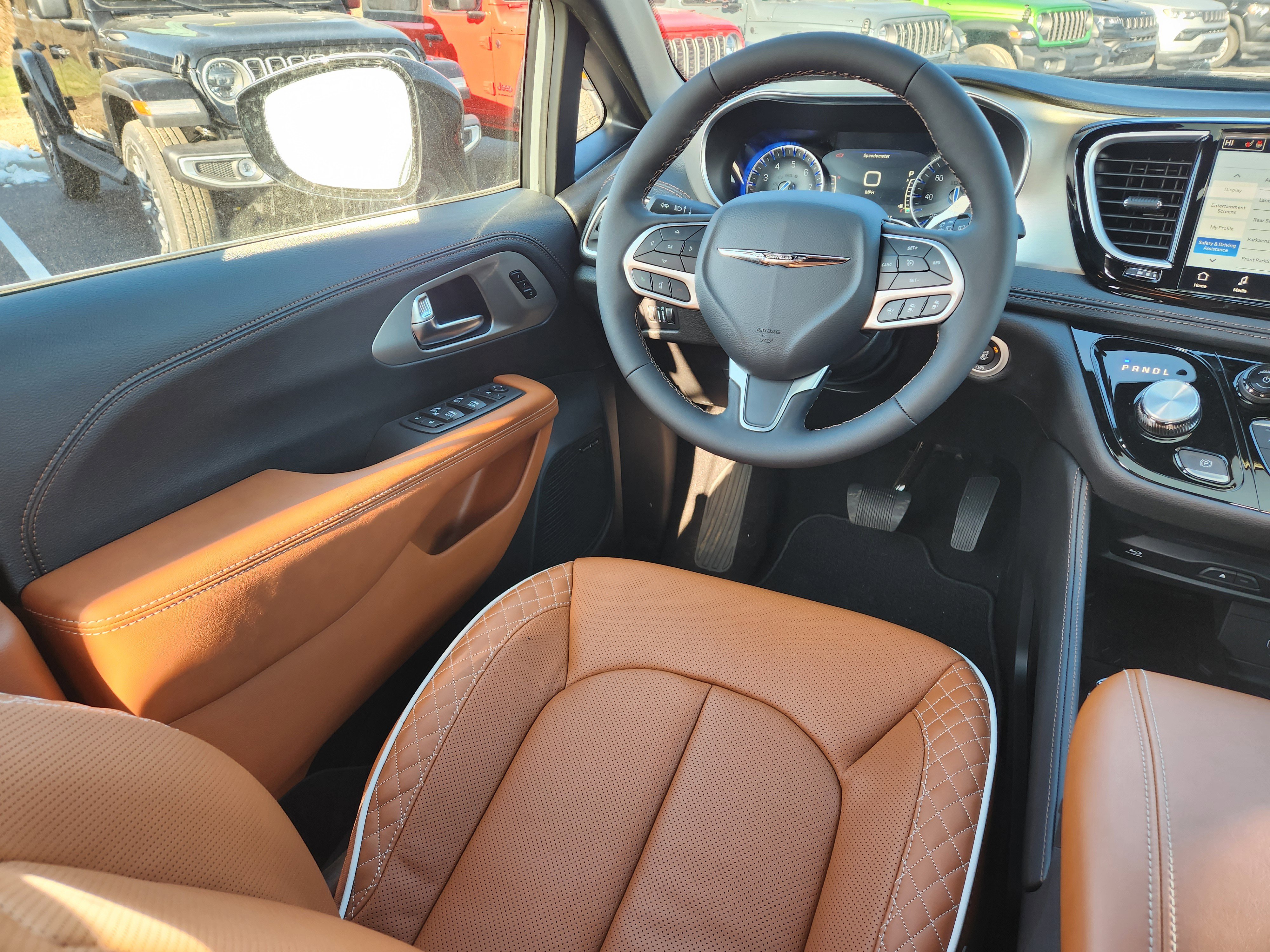 New 2026 Chrysler Pacifica Pinnacle image 20