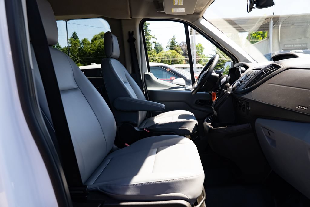 Used 2018 Ford Transit 350 XL RWD image 21