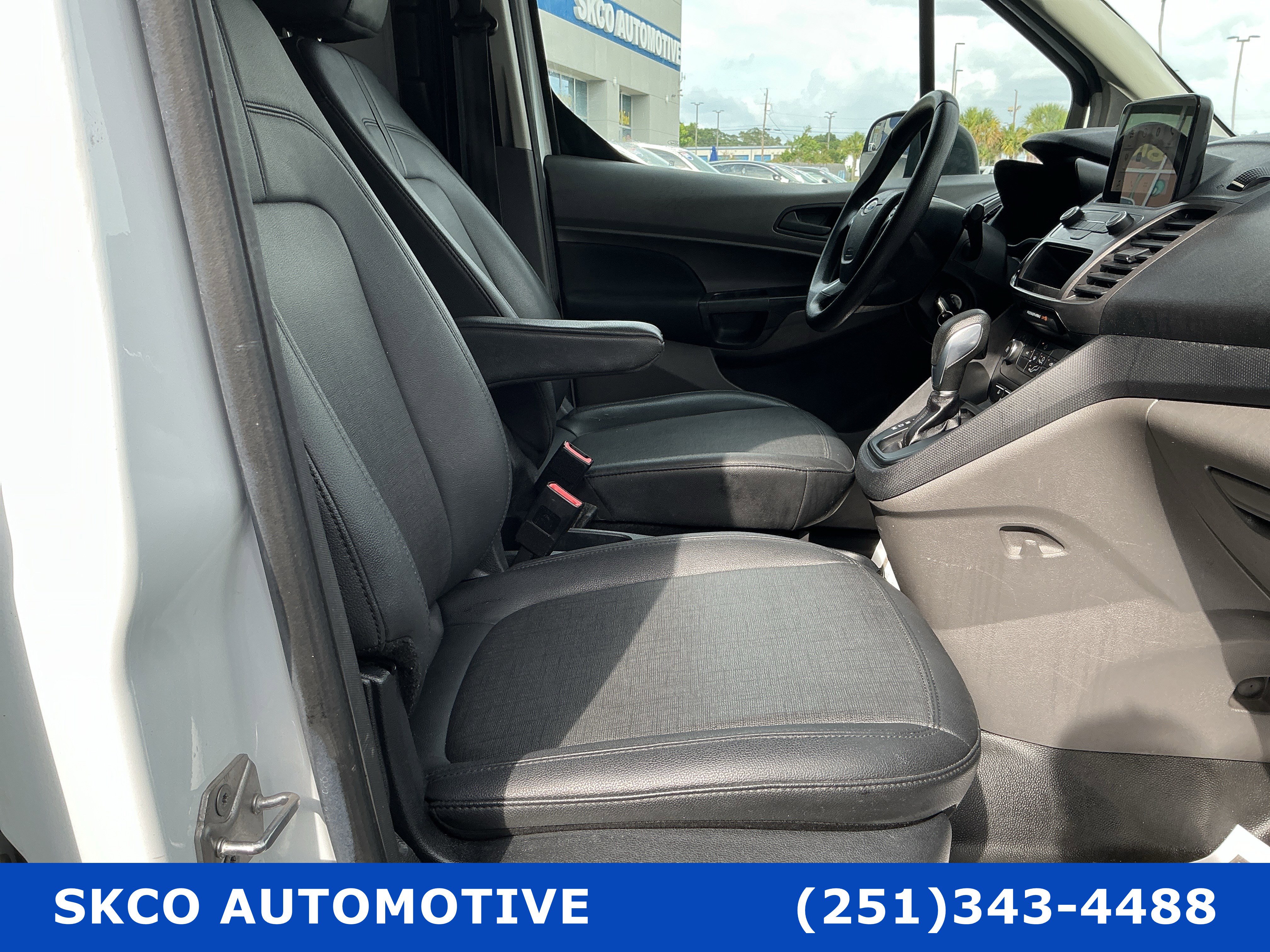 Used 2020 Ford Transit Connect XL FWD image 13