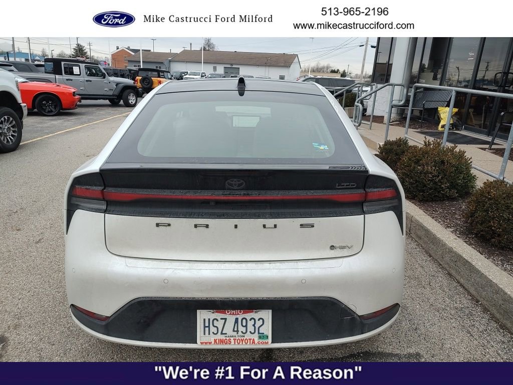Used 2024 Toyota Prius Limited image 4