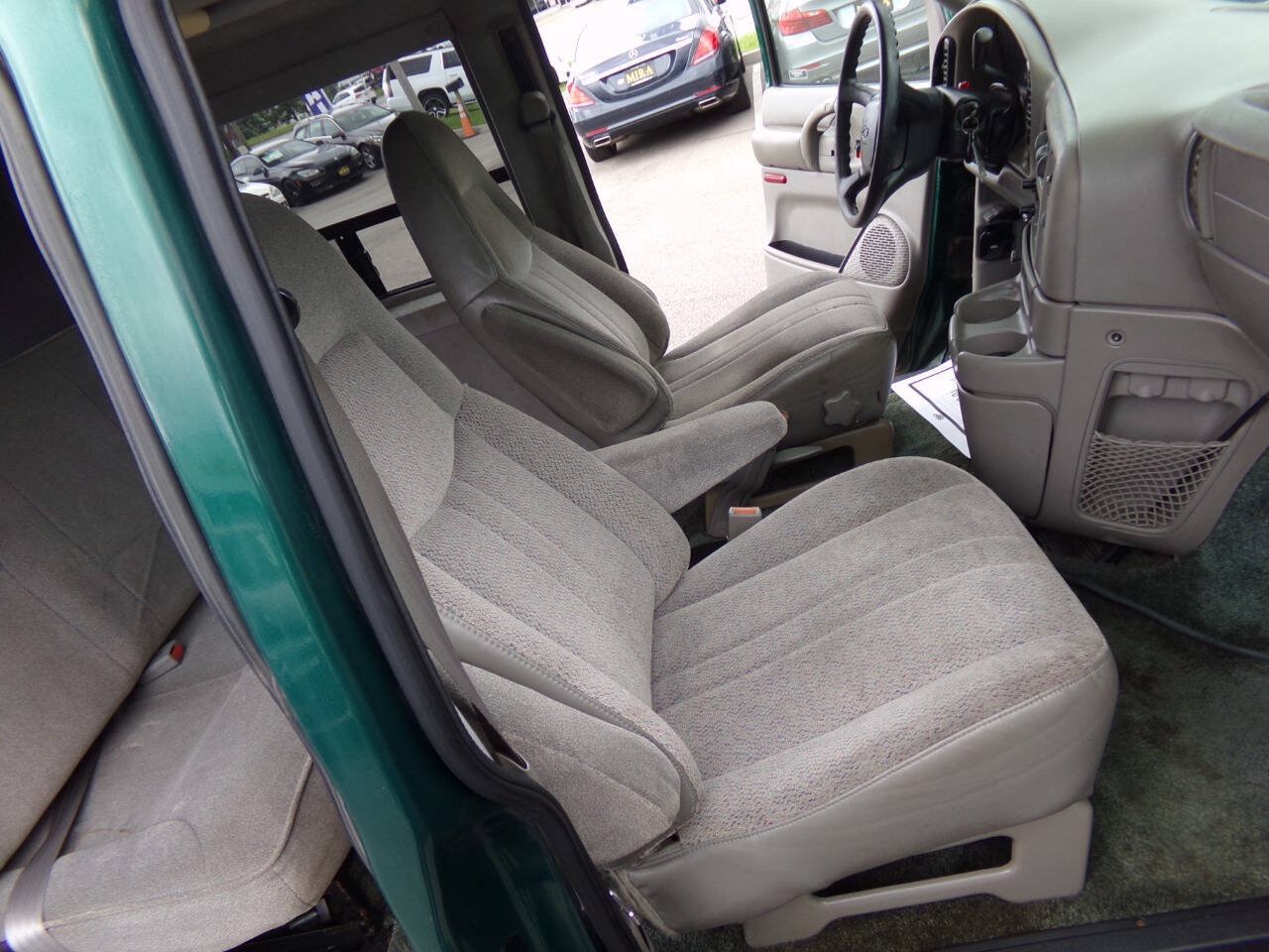 Used 1998 Chevrolet Astro w/ Convenience Group RWD image 39