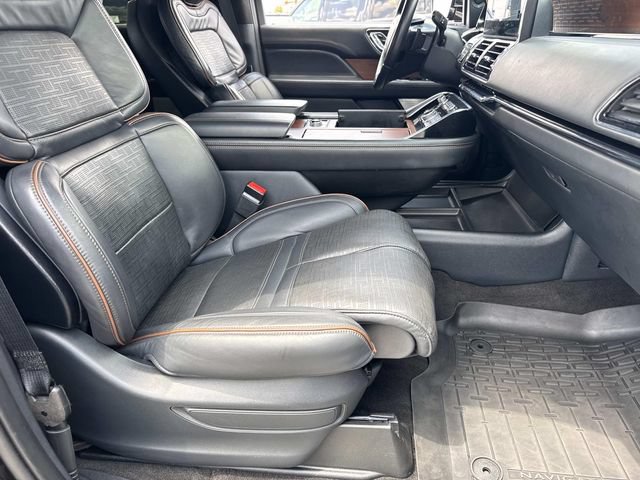Certified 2023 Lincoln Navigator L Black Label AWD/4WD image 11