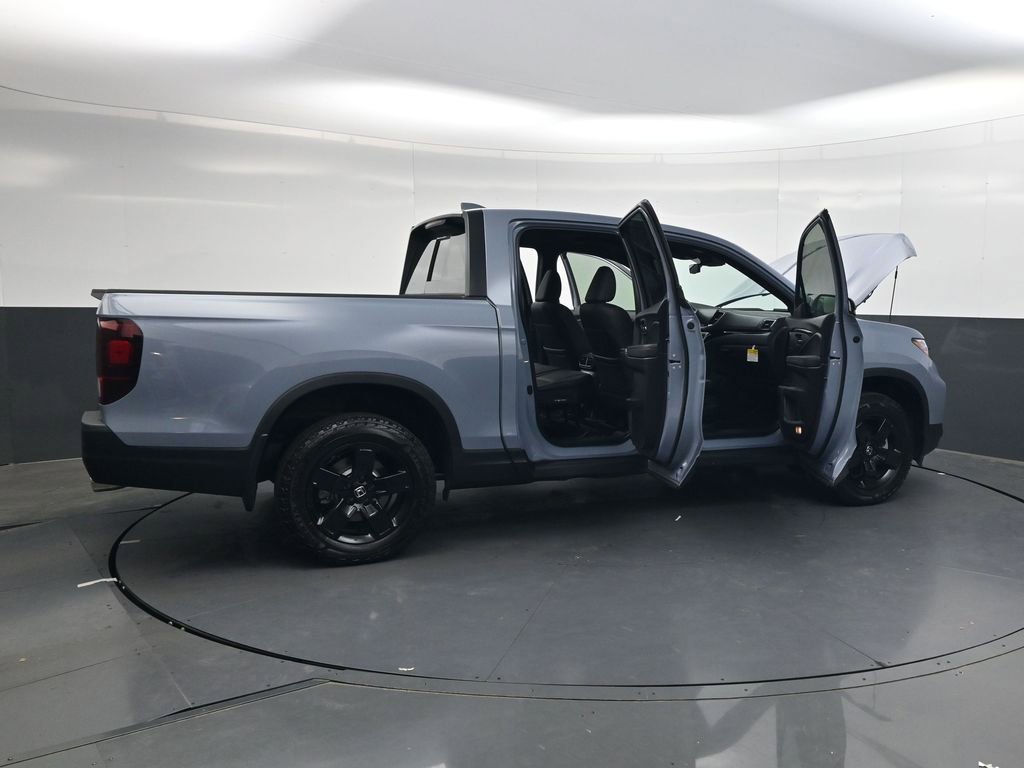 Used 2026 Honda Ridgeline Black Edition image 35