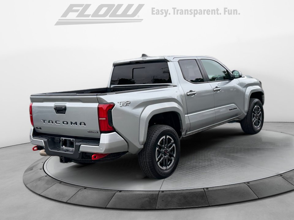 Used 2025 Toyota Tacoma TRD Sport w/ TRD Sport Upgrade Package AWD/4WD image 9