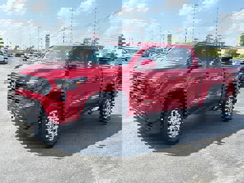 Used 2025 Toyota Tacoma SR5 w/ SR5 Upgrade Package image 25