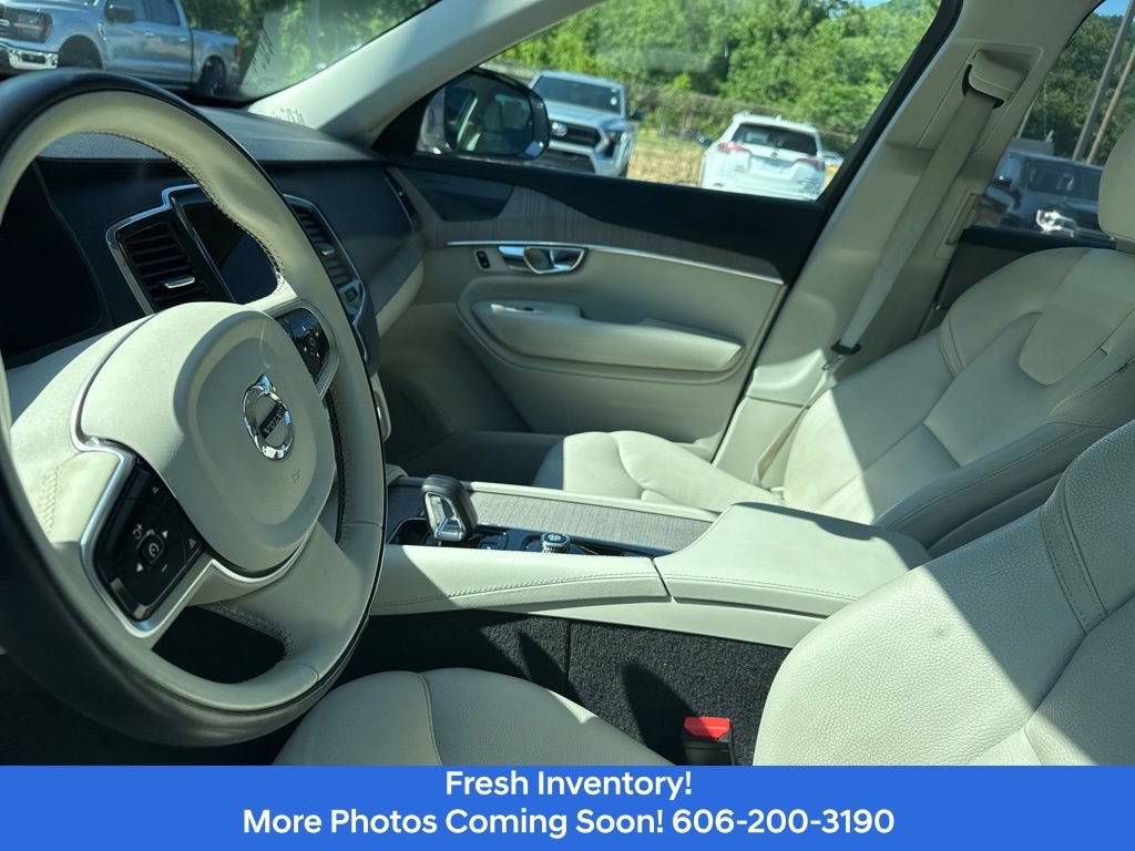 Used 2023 Volvo XC90 B6 Plus w/ Protection Package Premier AWD/4WD image 11