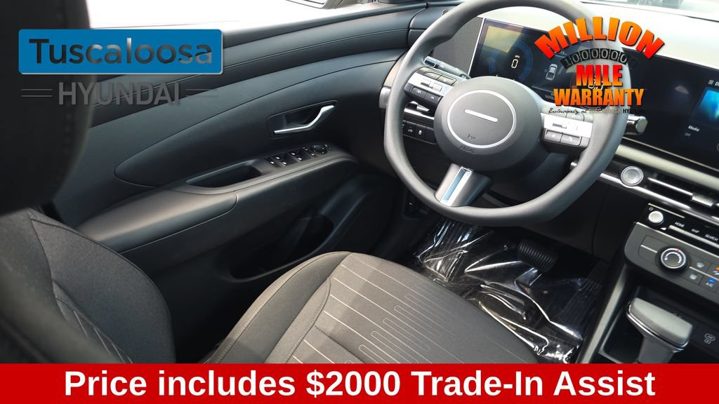 Used 2025 Hyundai Santa Cruz SE FWD image 27