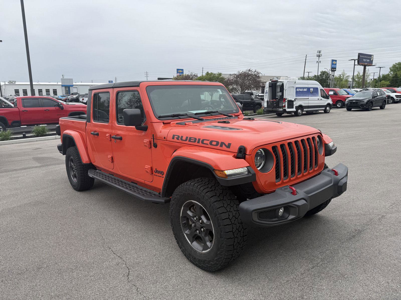 Used 2023 Jeep Gladiator Rubicon w/ LED Lighting Group AWD/4WD image 1