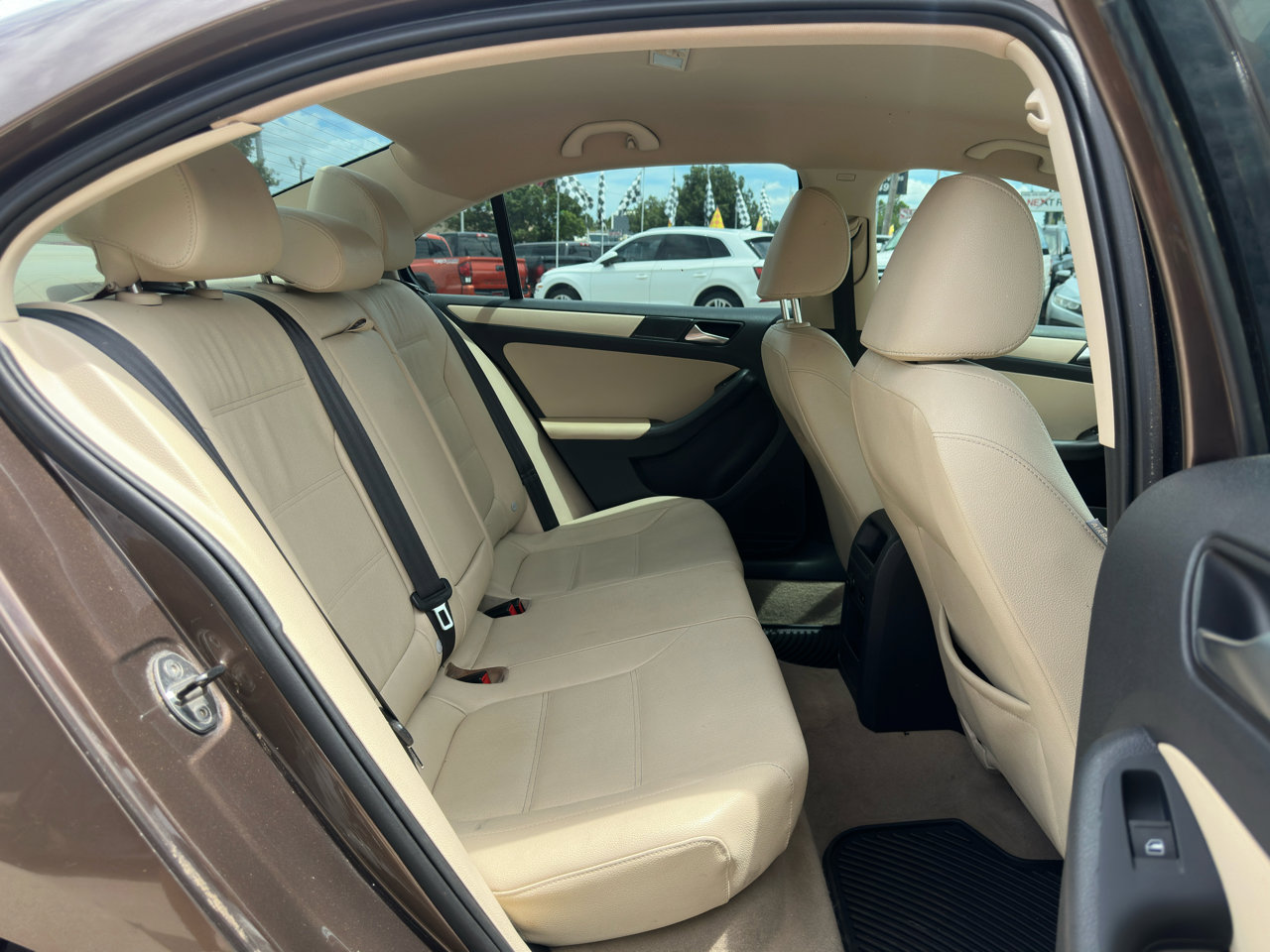 Used 2012 Volkswagen Jetta SE image 14