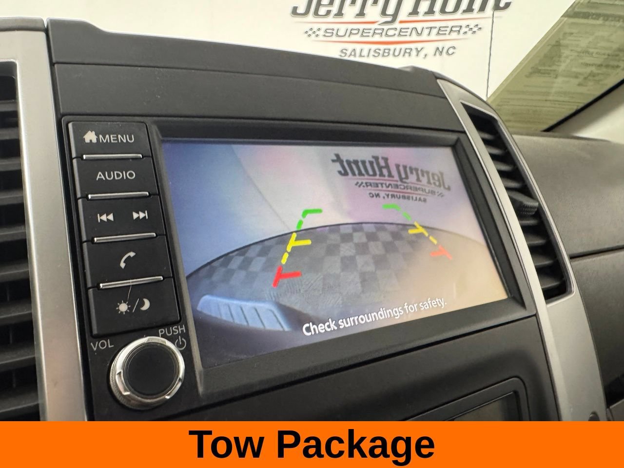 Used 2021 Nissan Frontier SV w/ Midnight Edition Floor Mats AWD/4WD image 3
